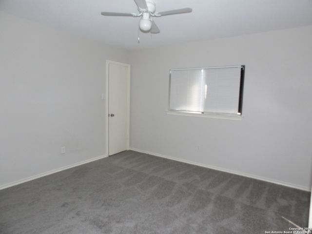 15815 PLEASANT WELL DR, San Antonio, TX 78247