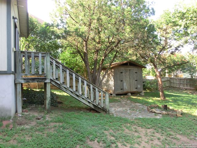 15815 PLEASANT WELL DR, San Antonio, TX 78247