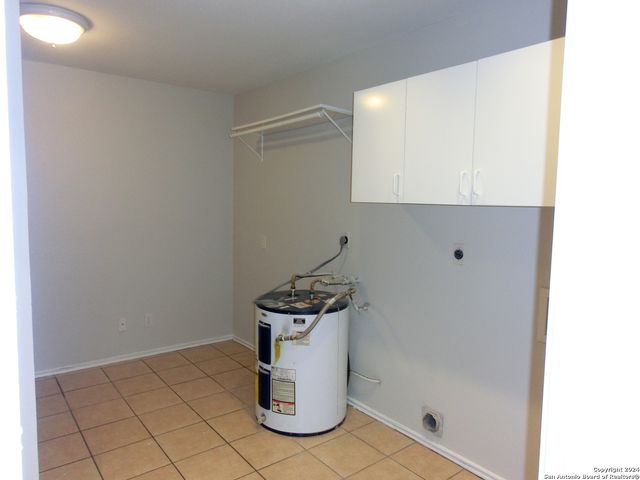 15815 PLEASANT WELL DR, San Antonio, TX 78247