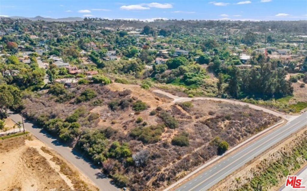Image 8 of property listing at 0 Christine, Encinitas, CA 92024