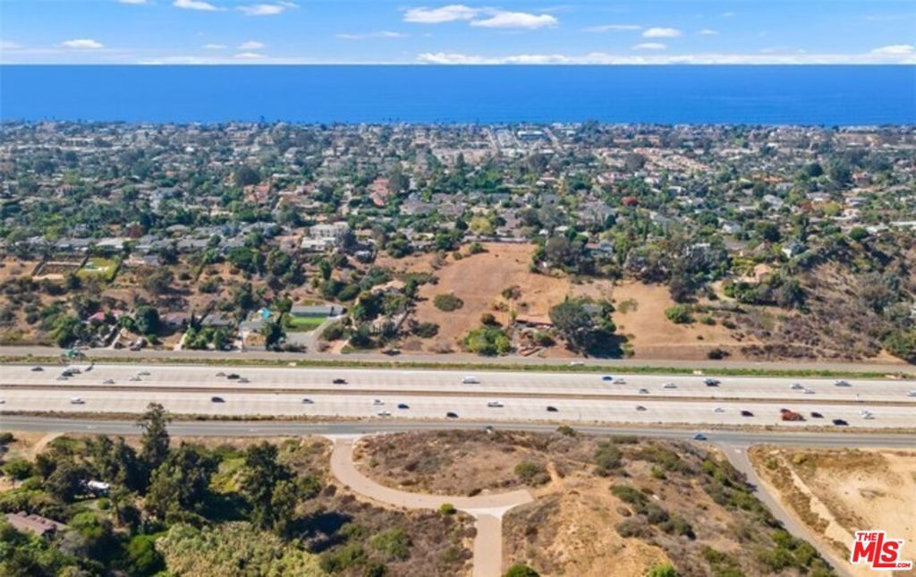 Image 9 of property listing at 0 Christine, Encinitas, CA 92024