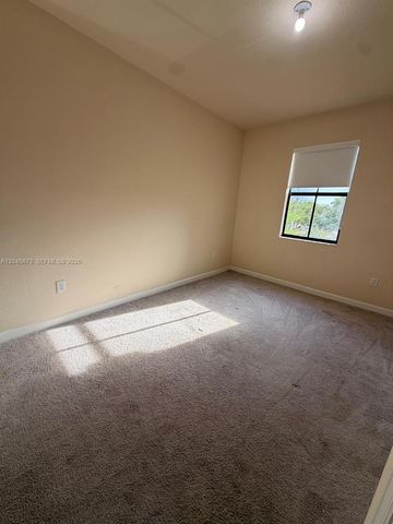 8965 NW 98th Avenue ., Doral, FL 33178