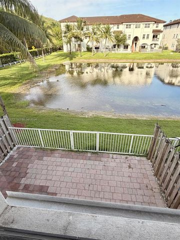 8965 NW 98th Avenue ., Doral, FL 33178
