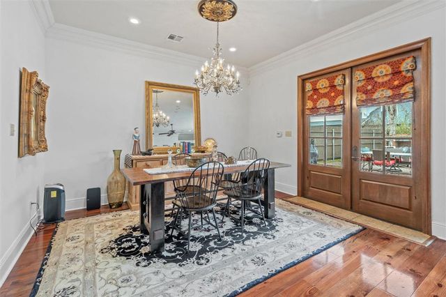 925 Carondelet Street, Lake Charles, LA 70605