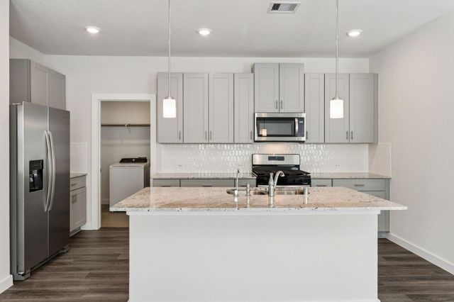 16707 Sterling Cliff Street, Conroe, TX 77302