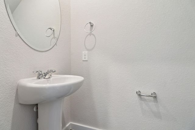 16707 Sterling Cliff Street, Conroe, TX 77302