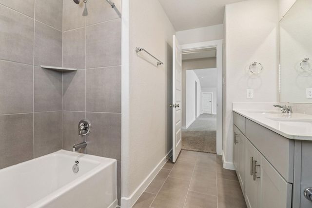 16707 Sterling Cliff Street, Conroe, TX 77302