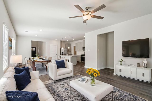 16707 Sterling Cliff Street, Conroe, TX 77302