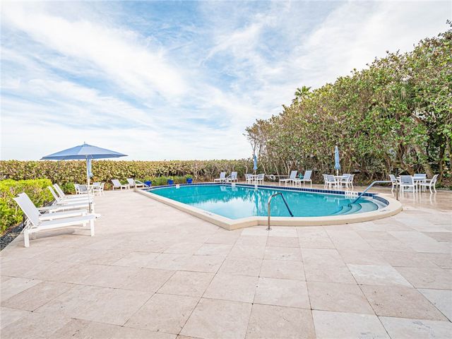 5670 Highway A1a Street 315S, Vero Beach, FL 32963