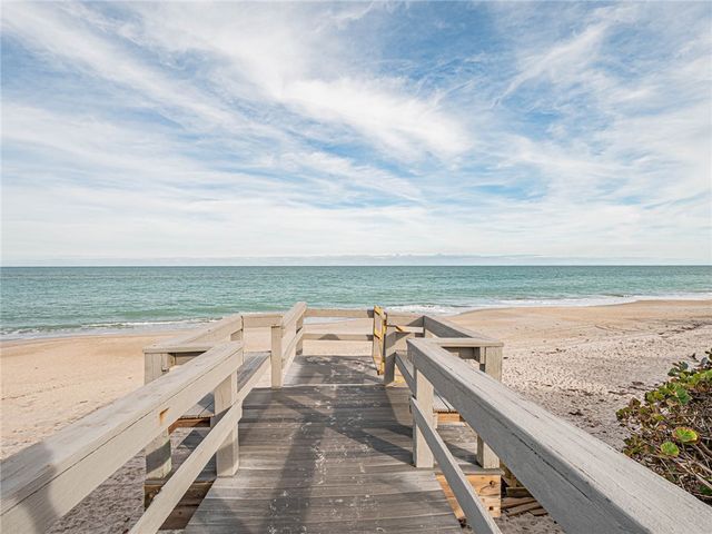 5670 Highway A1a Street 315S, Vero Beach, FL 32963