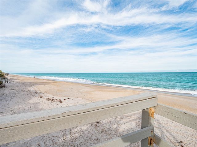 5670 Highway A1a Street 315S, Vero Beach, FL 32963