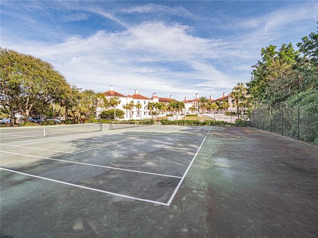 5670 Highway A1a Street 315S, Vero Beach, FL 32963