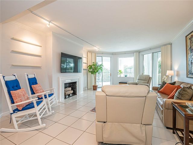 5670 Highway A1a Street 315S, Vero Beach, FL 32963