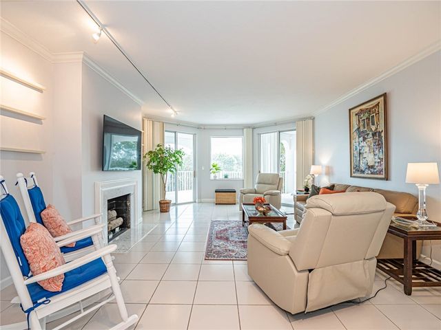 5670 Highway A1a Street 315S, Vero Beach, FL 32963