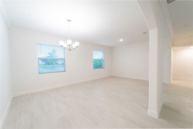 2882 Saint Barts Square, Vero Beach, FL 32967