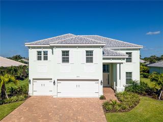 2882 Saint Barts Square, Vero Beach, FL 32967