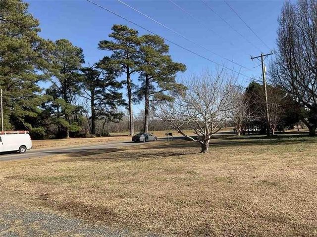 674 Tulls Creek RD, Moyock, NC 27958