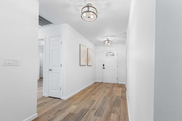 8300 Berringer Bluff Bend, Charleston, SC 29418