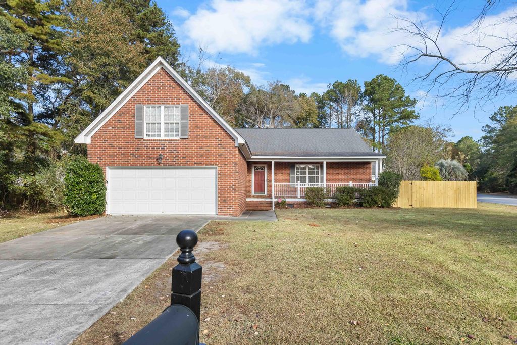 8300 Berringer Bluff Bend, Charleston, SC 29418