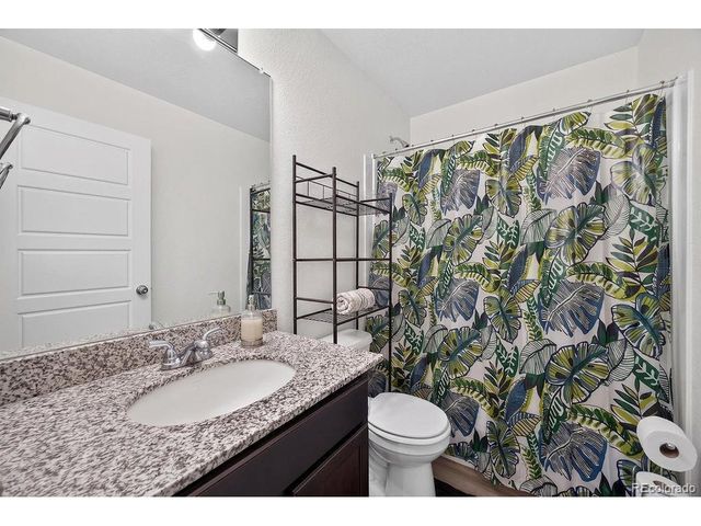 18656 E 54th Pl, Denver, CO 80249