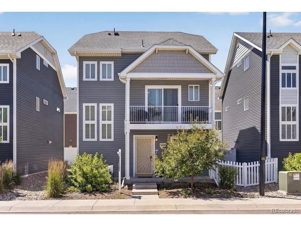 18656 E 54th Pl, Denver, CO 80249