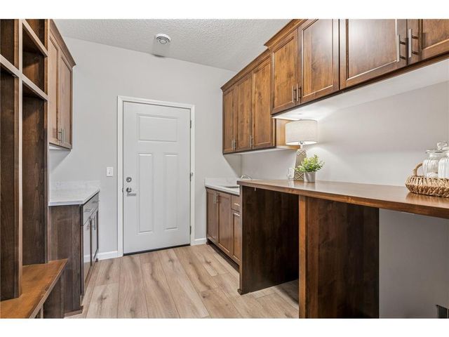 4905 Evergreen Drive N, Hugo, MN 55038