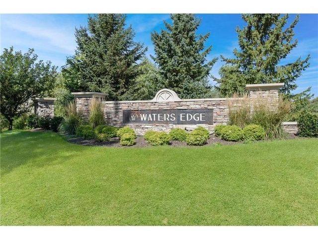 4905 Evergreen Drive N, Hugo, MN 55038