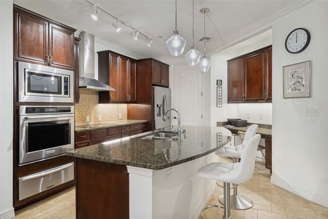 8616 Turtle Creek, Dallas, TX 75225