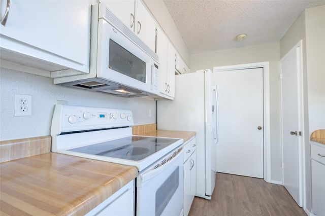 601 Osage DR, Leander, TX 78641