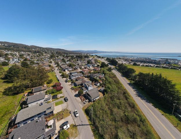 839 Sonora Avenue, El Granada, CA 94018