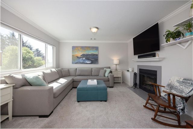 839 Sonora Avenue, El Granada, CA 94018