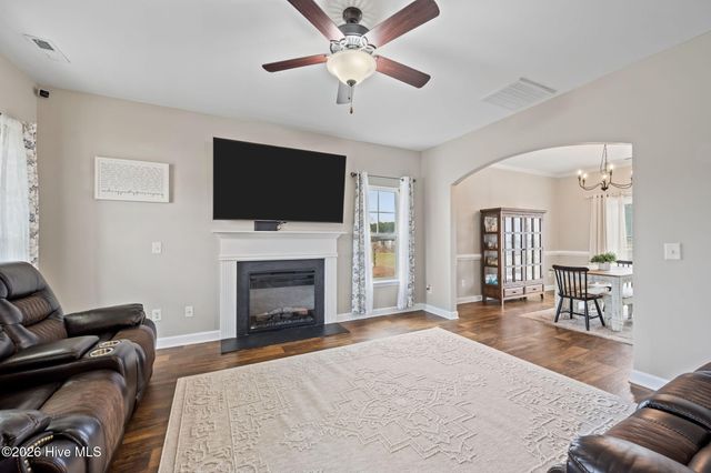 118 Easton Drive, Richlands, NC 28574