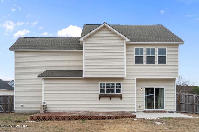 118 Easton Drive, Richlands, NC 28574