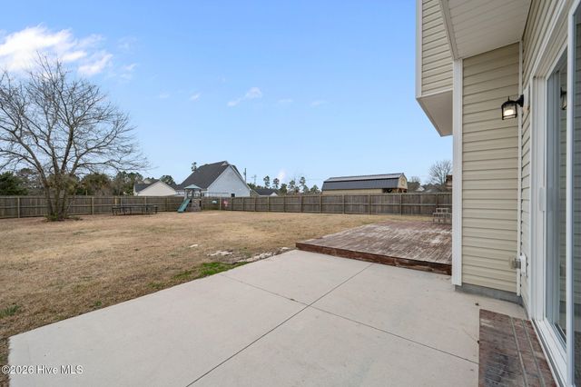 118 Easton Drive, Richlands, NC 28574