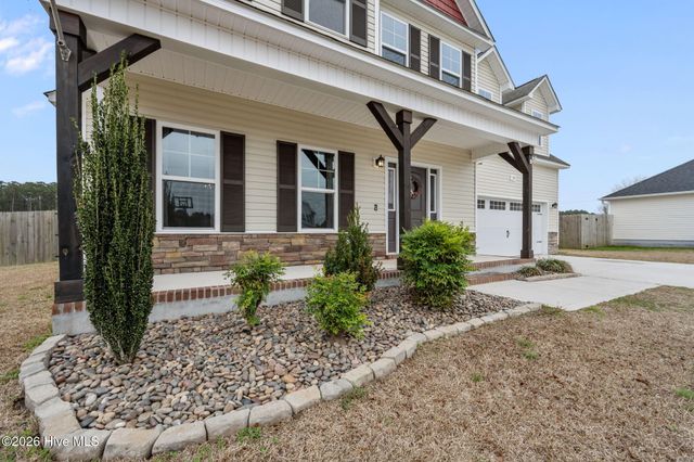 118 Easton Drive, Richlands, NC 28574