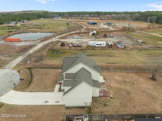 118 Easton Drive, Richlands, NC 28574