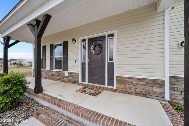 118 Easton Drive, Richlands, NC 28574