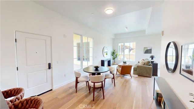 1878 E Walnut Street 203, Pasadena, CA 91107