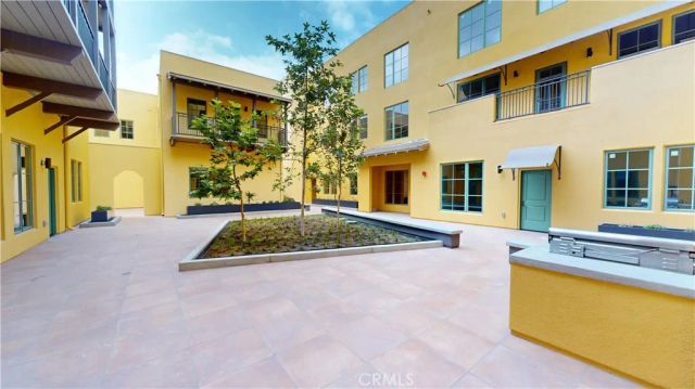 1878 E Walnut Street 203, Pasadena, CA 91107