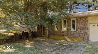 7433 N Raider Road, Middletown, IN 47356