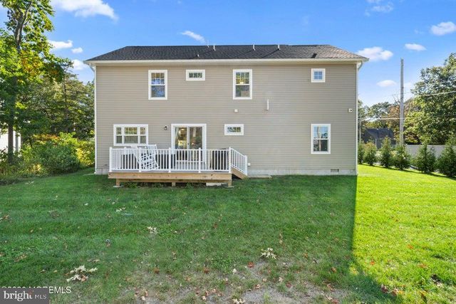 35 PENNSYLVANIA AVE, Waretown, NJ 08758