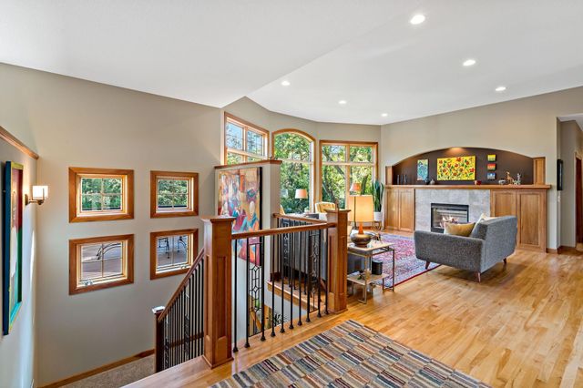 9576 51st Street N, Lake Elmo, MN 55042