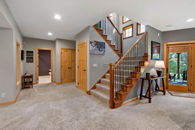9576 51st Street N, Lake Elmo, MN 55042
