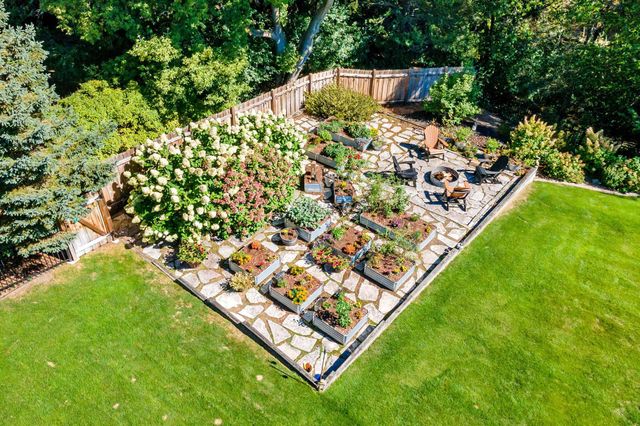 9576 51st Street N, Lake Elmo, MN 55042