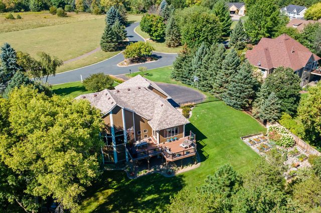 9576 51st Street N, Lake Elmo, MN 55042