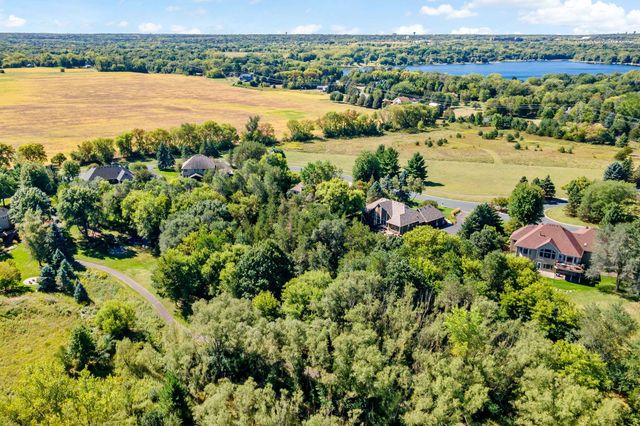 9576 51st Street N, Lake Elmo, MN 55042