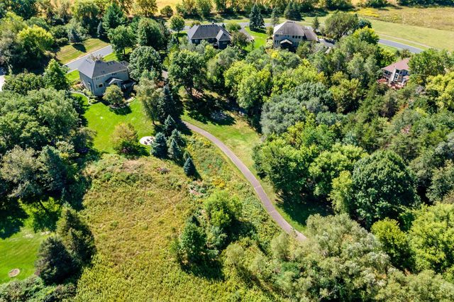 9576 51st Street N, Lake Elmo, MN 55042