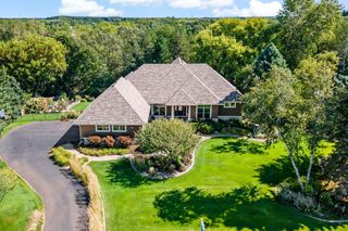 9576 51st Street N, Lake Elmo, MN 55042