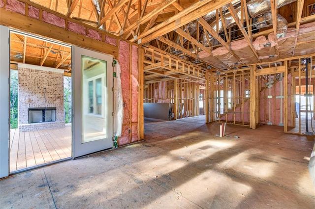 255 Lake Vista Drive, Statham, GA 30666