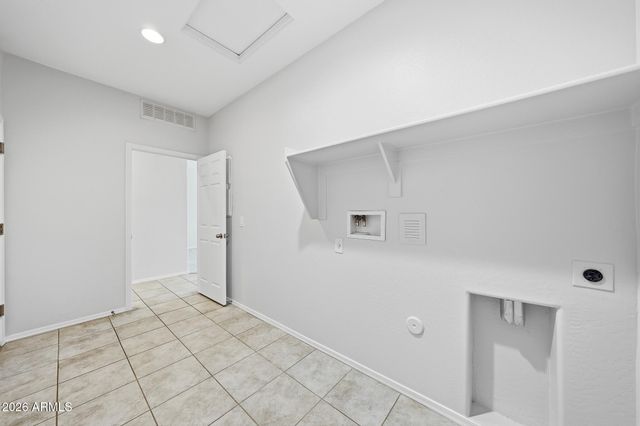 43721 W ACACIA Avenue, Maricopa, AZ 85138